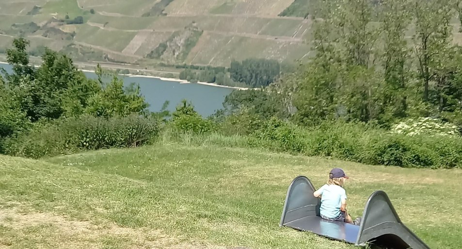 Rutsche an Floriansh&uuml;tte | &copy; Loreley Touristik GmbH