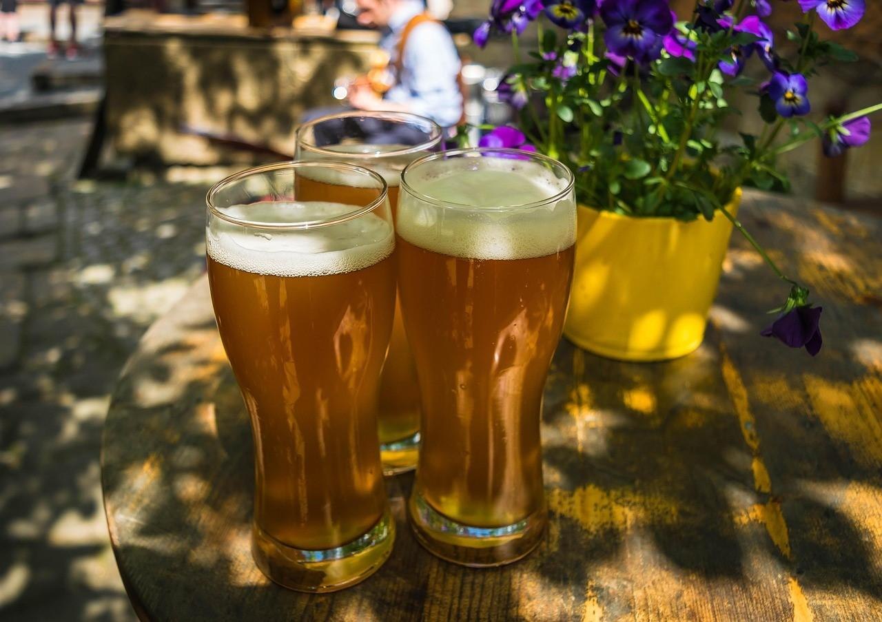 Biergarten | &copy; Pixabay