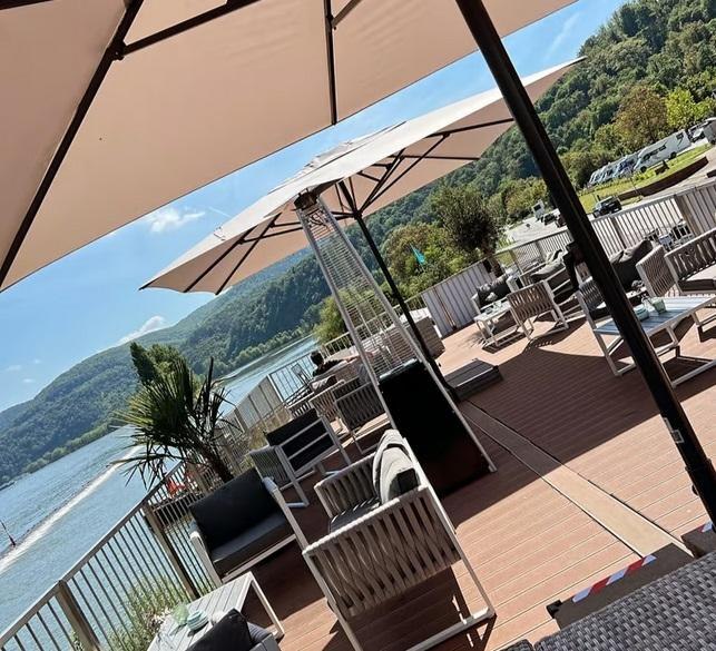 Terrasse | © Quelle: Gemeinde Osterspai_ Zimmermanns